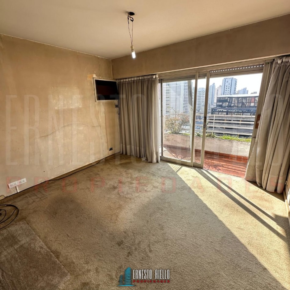 ALQUILER GRAN SEMIPISO DE 3 AMBIENTES CON COCHERA CUBIERTA, SUP TOT: 98M², DOBLE BALCON Y HERMOSAS VISTAS. 