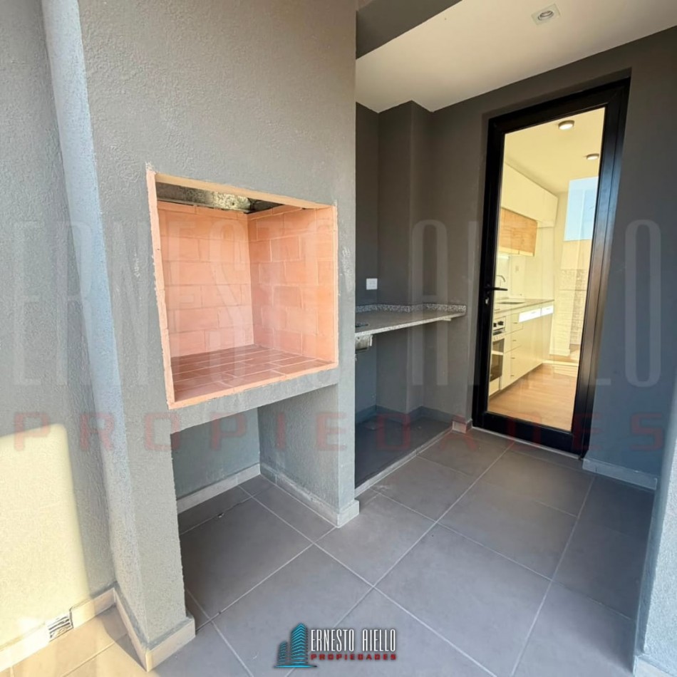 VENTA SEMIPISO 3 AMBIENTES A ESTRENAR CON COCHERA EN QUILMES CENTRO.