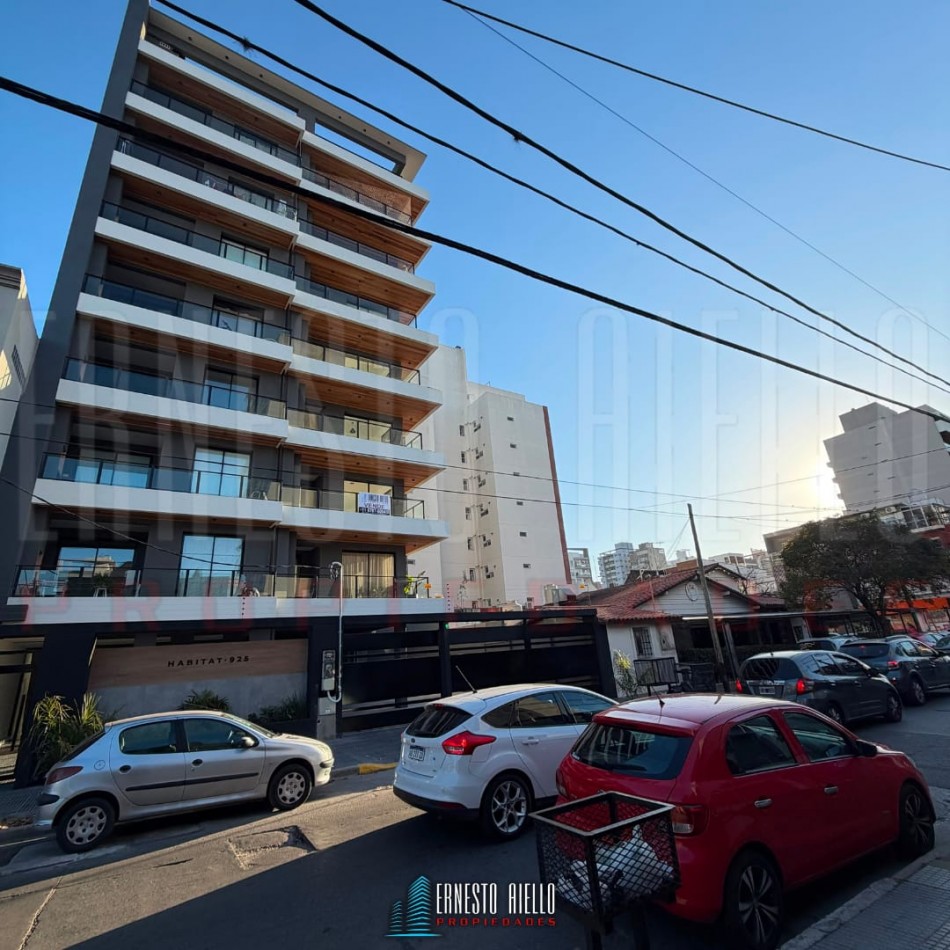 VENTA SEMIPISO 3 AMBIENTES A ESTRENAR CON COCHERA EN QUILMES CENTRO.