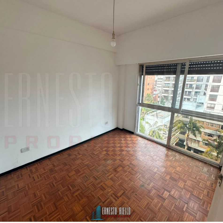 VENTA DEPARTAMENTO 3 AMBIENTES CON COCINA INDEPENDIENTE- HERMOSAS VISTAS - OPORTUNIDAD A REFACCIONAR.