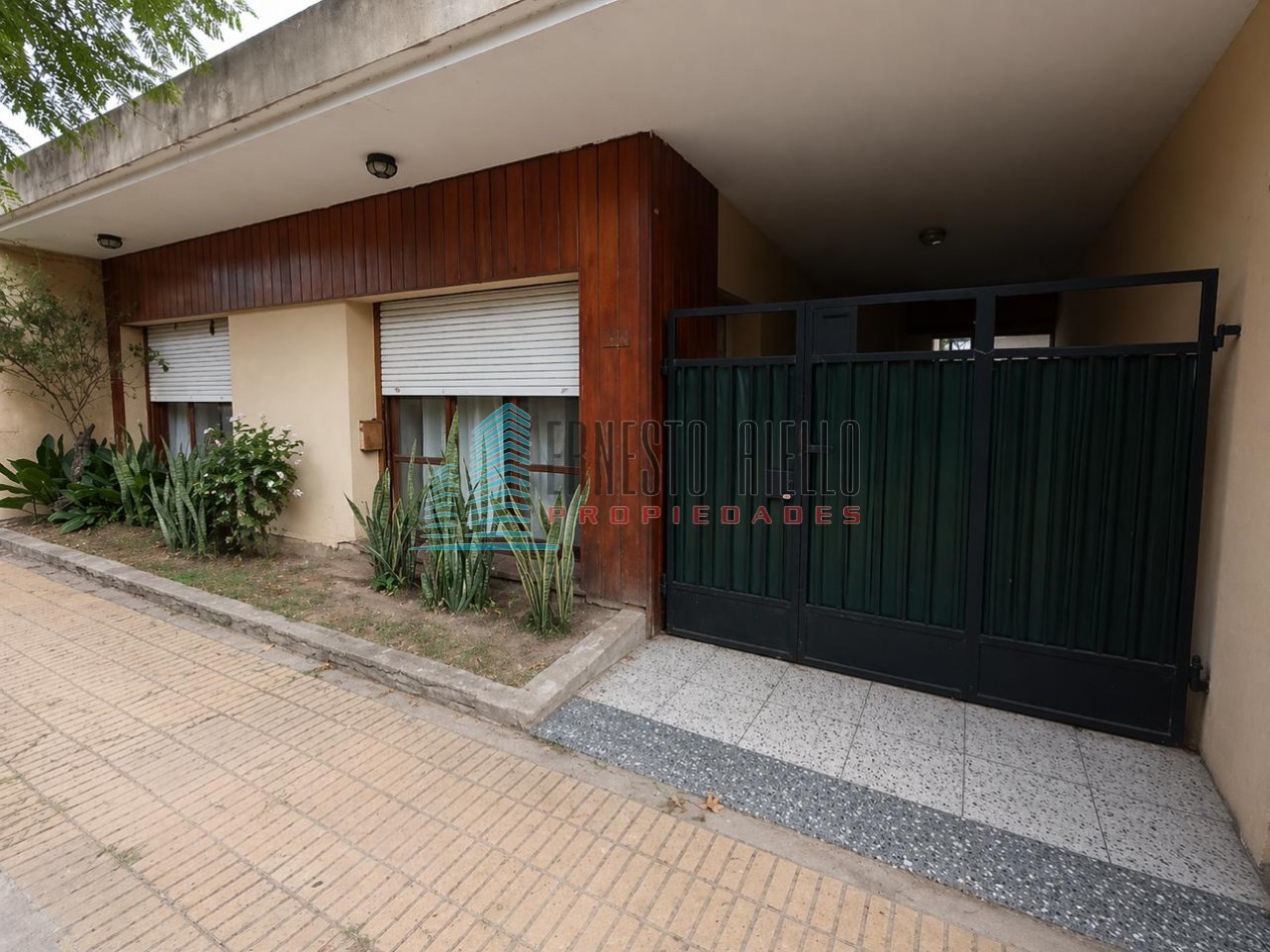 NUEVO VALOR! VENTA Retasada! Casa en Quilmes Residencial - Oportunidad! Ideal Inversore