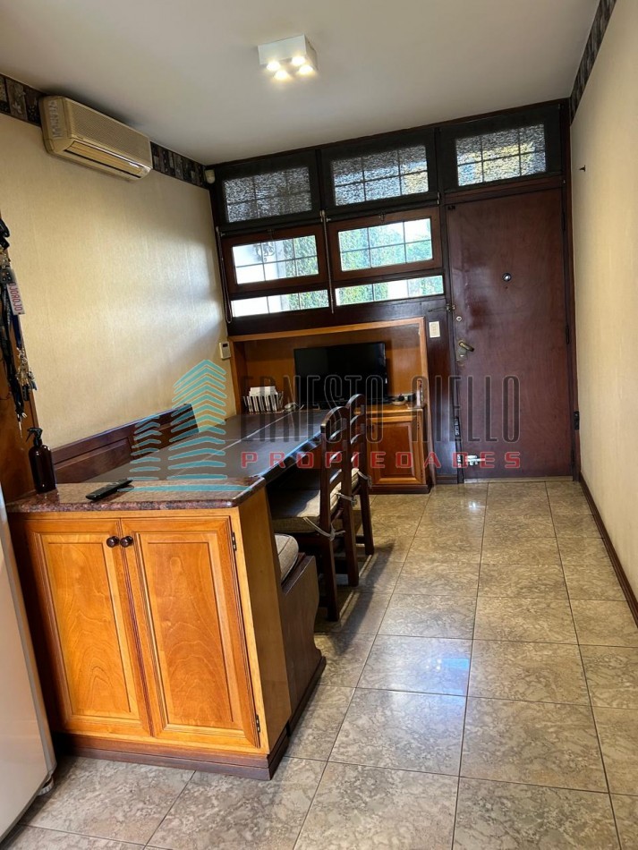 ESPECTACULAR CASA 5 AMBIENTES CON PISCINA EN BERNAL