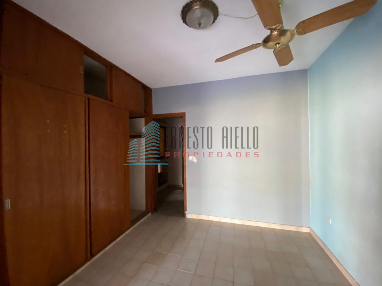 Venta Excelente Casa en Una Sola Planta con Piscina - Quilmes