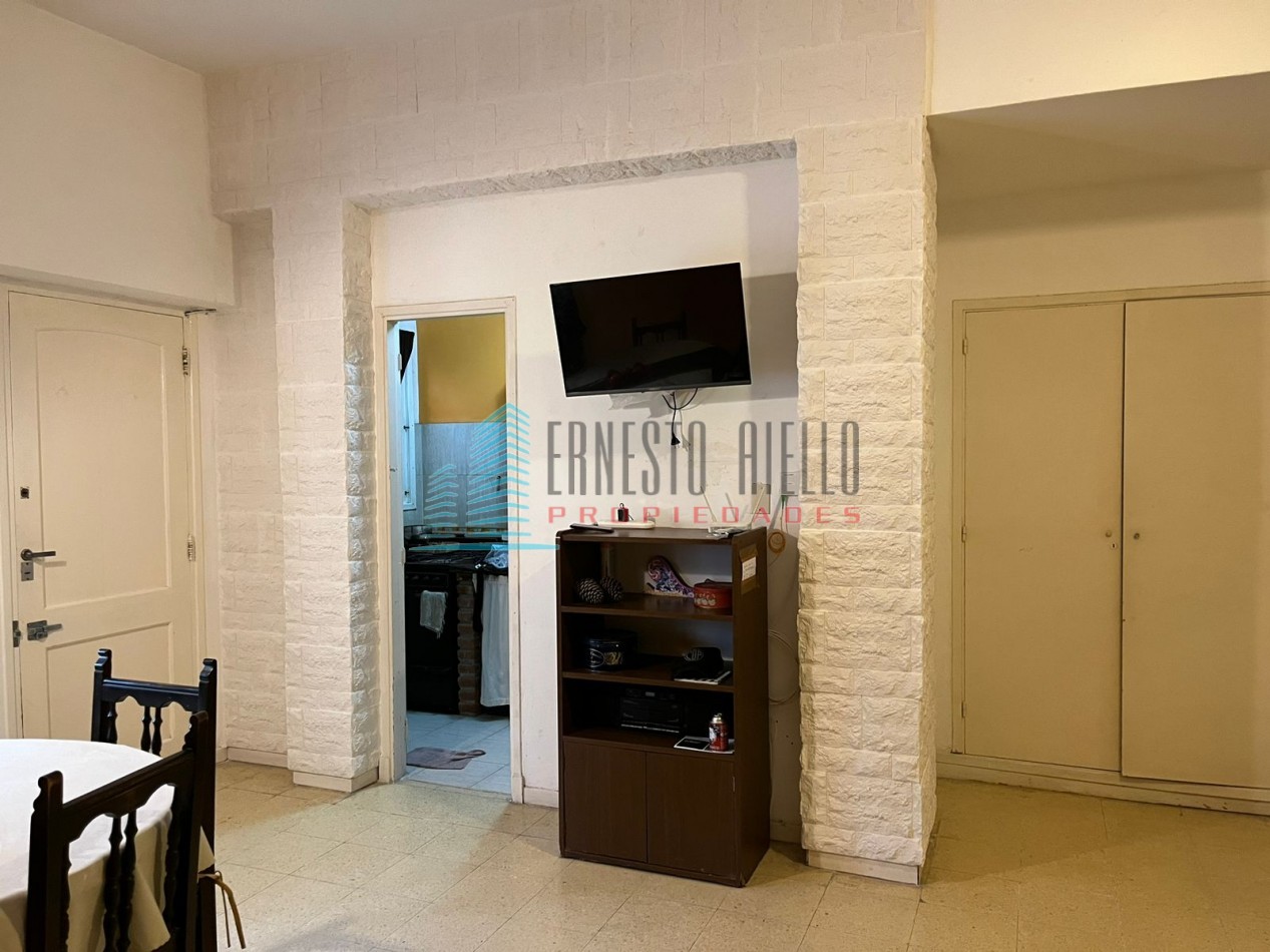 A- VENTA Departamento PH Amueblado en Villa Gesell - Sobre Costanera 