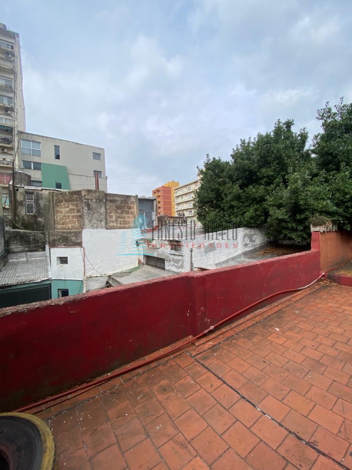 ¡ALQUILER LOCAL COMERCIAL EN PLENO CENTRO DE QUILMES!