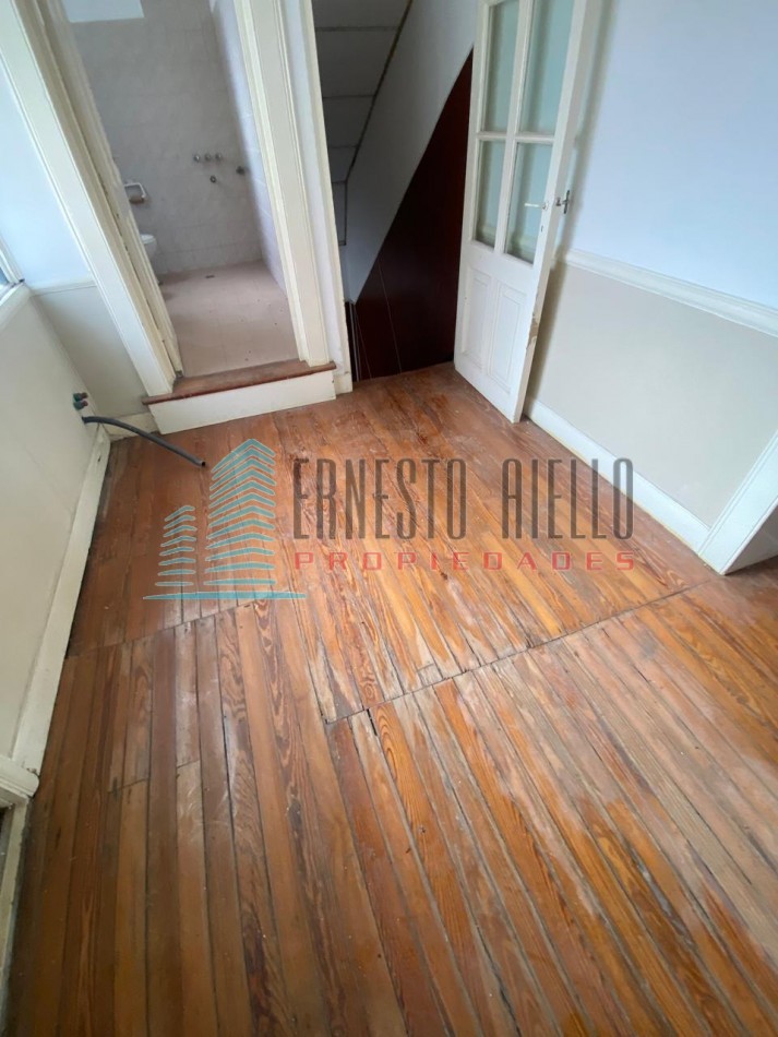 ALQUILER LOCAL EN PLANTA ALTA EN QUILMES CENTRO 