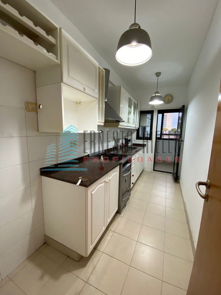 VENTA DEPARTAMENTO TRES AMBIENTES CON COCHERA EN TORRES DE GUIDO 