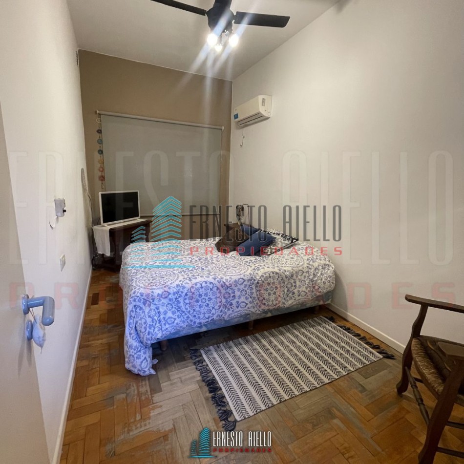A. CASA DE 4 AMBIENTES CON QUINCHO, PATIO Y DOS DEPTOS DE 2 AMBIENTES EN EL MISMO LOTE EN VENTA