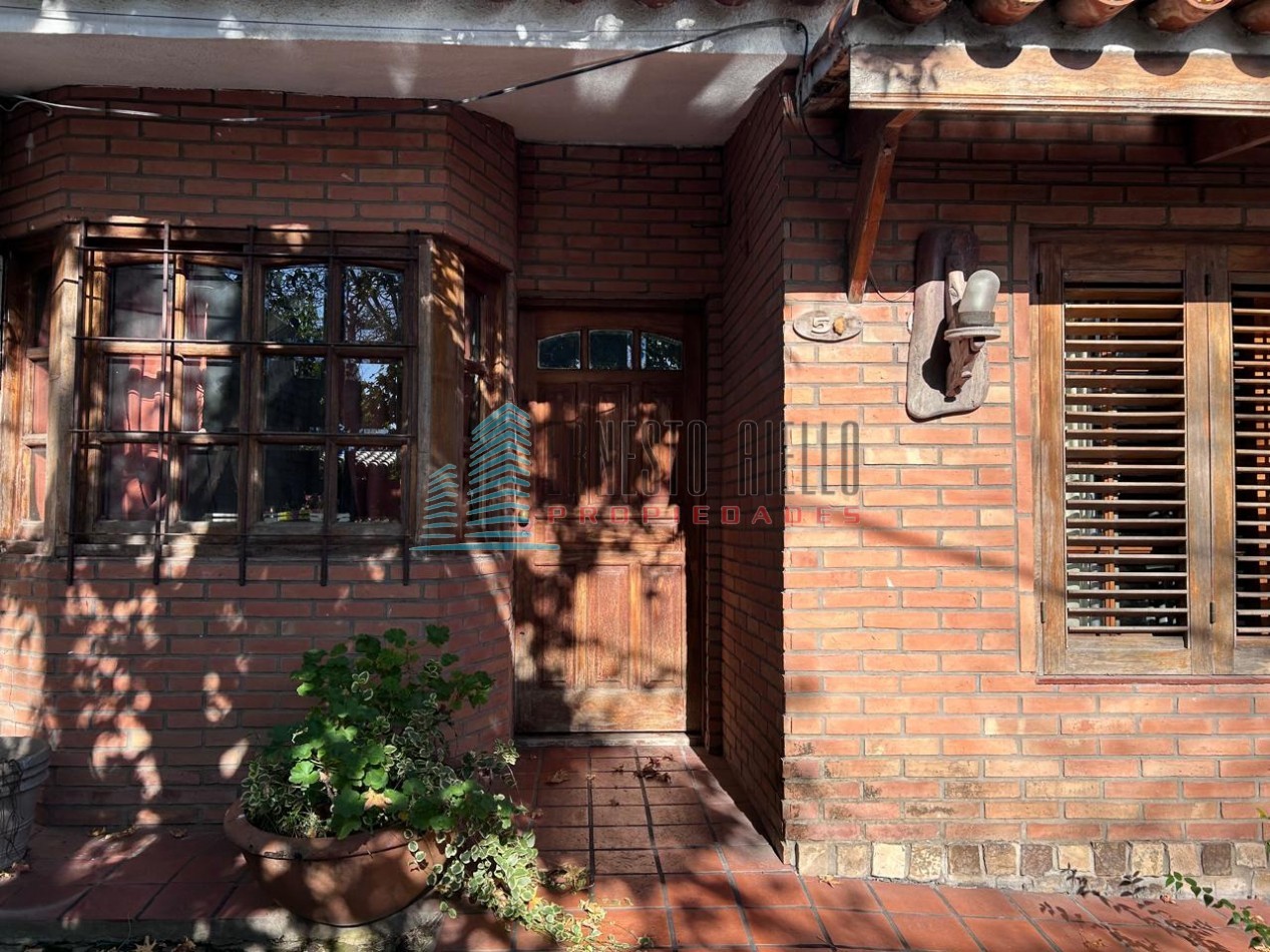 A. VENTA CASA 4 AMBIENTES EN BERAZATEGUI- NUEVO VALOR!