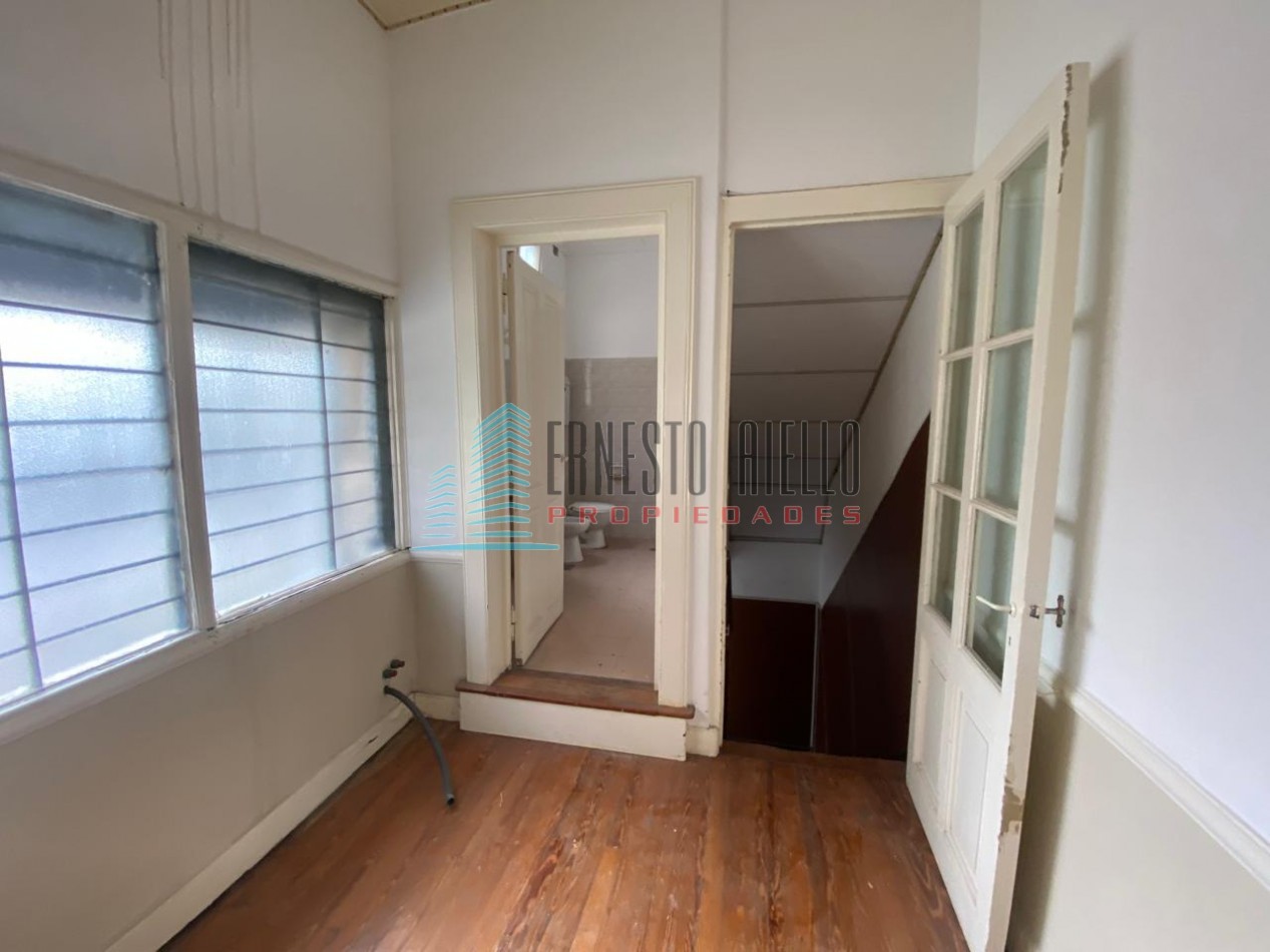 ALQUILER LOCAL EN PLANTA ALTA EN QUILMES CENTRO 