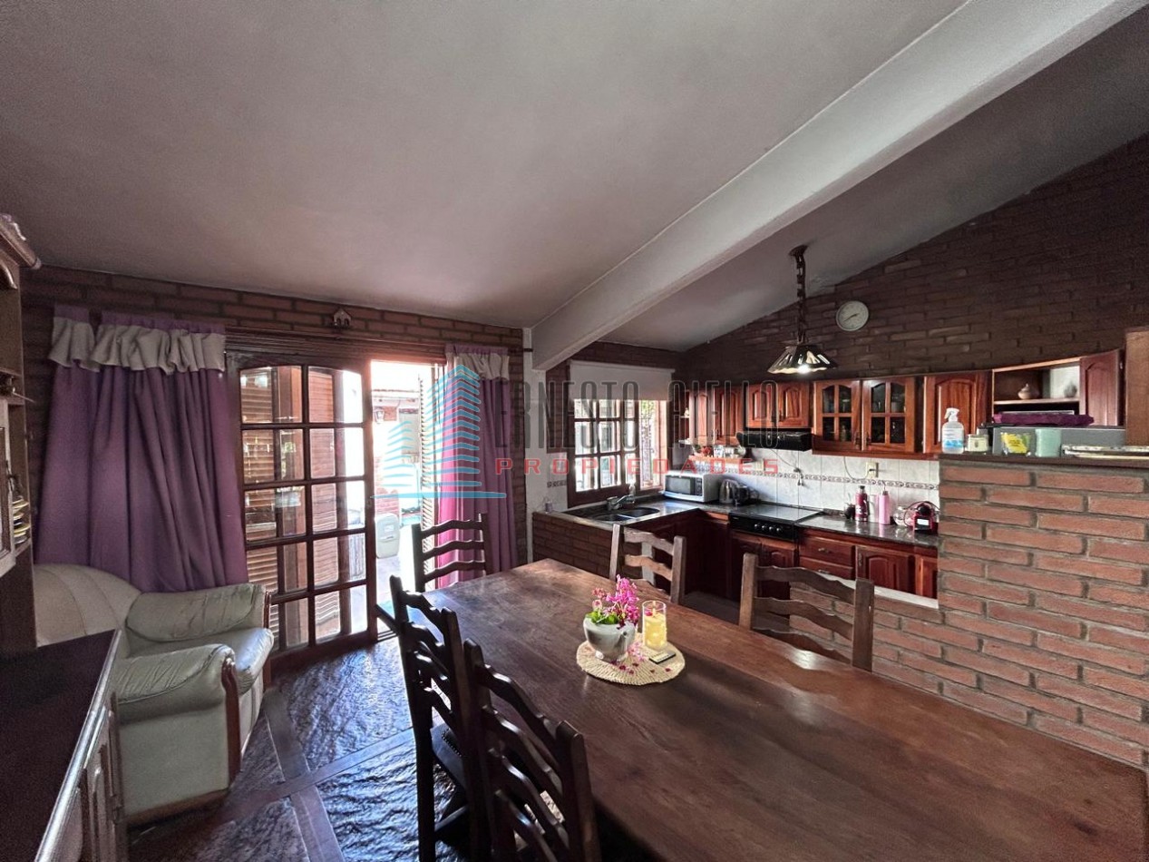 A. VENTA CASA 4 AMBIENTES EN BERAZATEGUI- NUEVO VALOR!