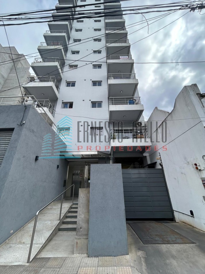 VENTA DEPARTAMENTO DE DOS AMBIENTES CENTRO QUILMES