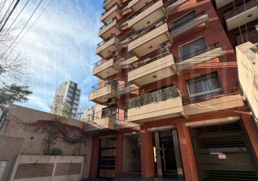 ALQUILER DEPARTAMENTO DE 2 AMBIENTES CON COCHERA EN QUILMES CENTRO.