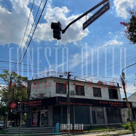 VENTA LOCAL EN ESQ. AV. CRAVIOTTO Y PALMA DE MALLORCA QUILMES O.