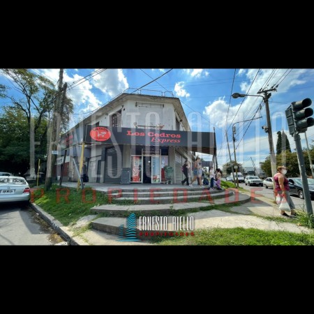VENTA LOCAL EN ESQ. AV. CRAVIOTTO Y PALMA DE MALLORCA QUILMES O.