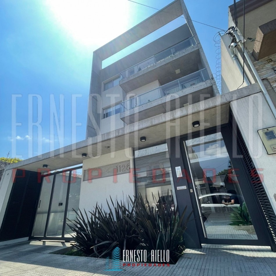 VENTA DEPTO 2 AMB CON ESPACIO GUARDA COCHE QUILMES OESTE CENTRO