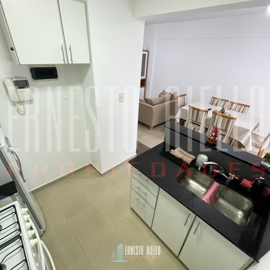 VENTA HERMOSO DEPARTAMENTO 2 AMBIENTES, QUILMES CENTRO