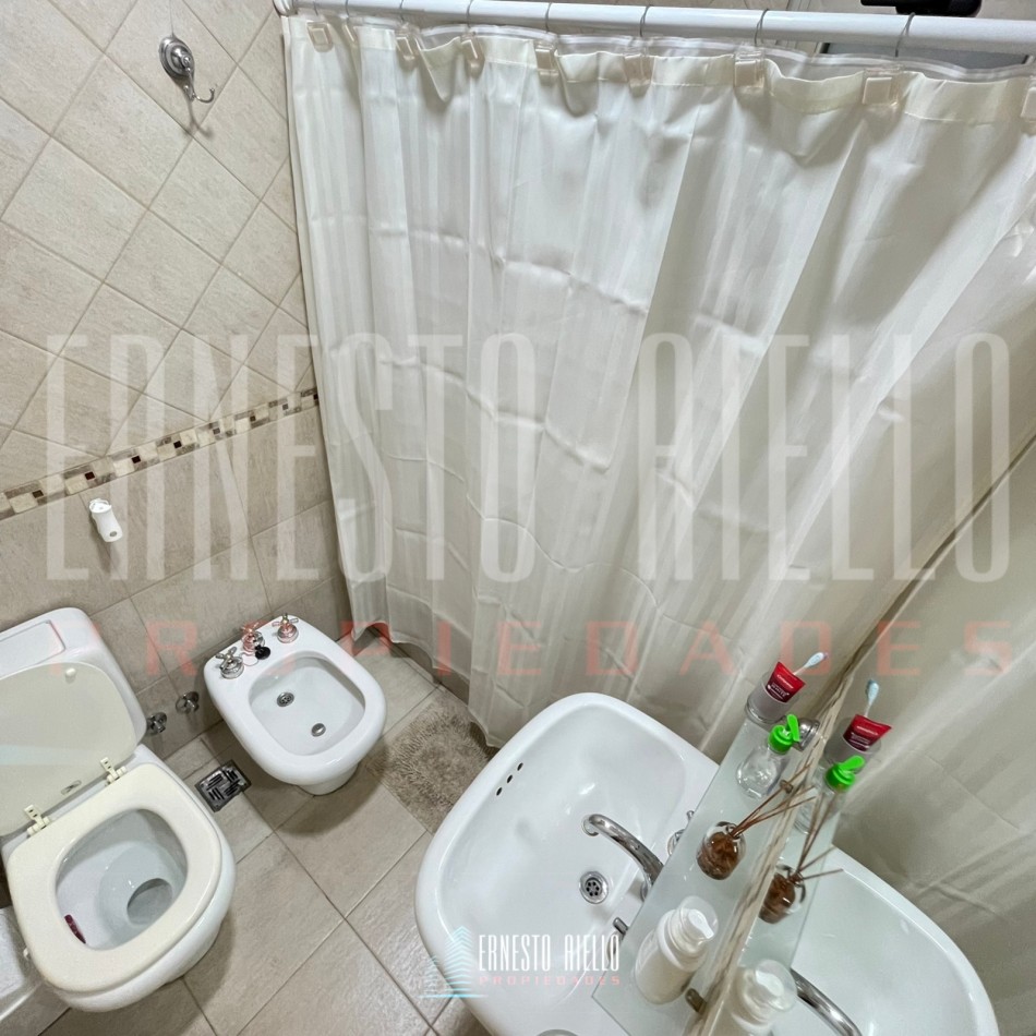 VENTA HERMOSO DEPARTAMENTO 2 AMBIENTES, QUILMES CENTRO