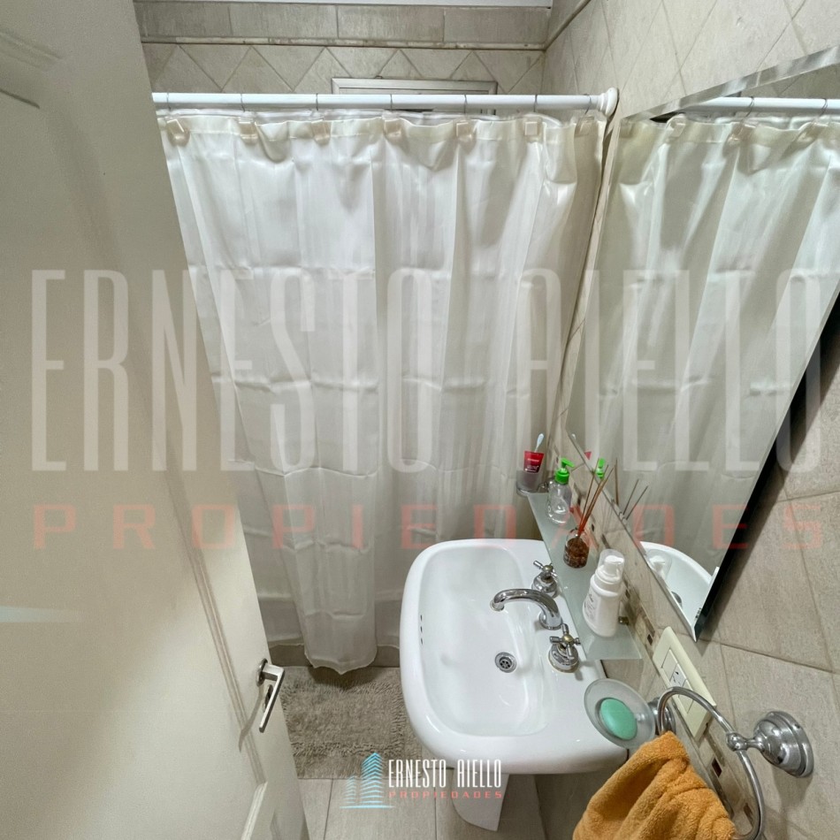 VENTA HERMOSO DEPARTAMENTO 2 AMBIENTES, QUILMES CENTRO