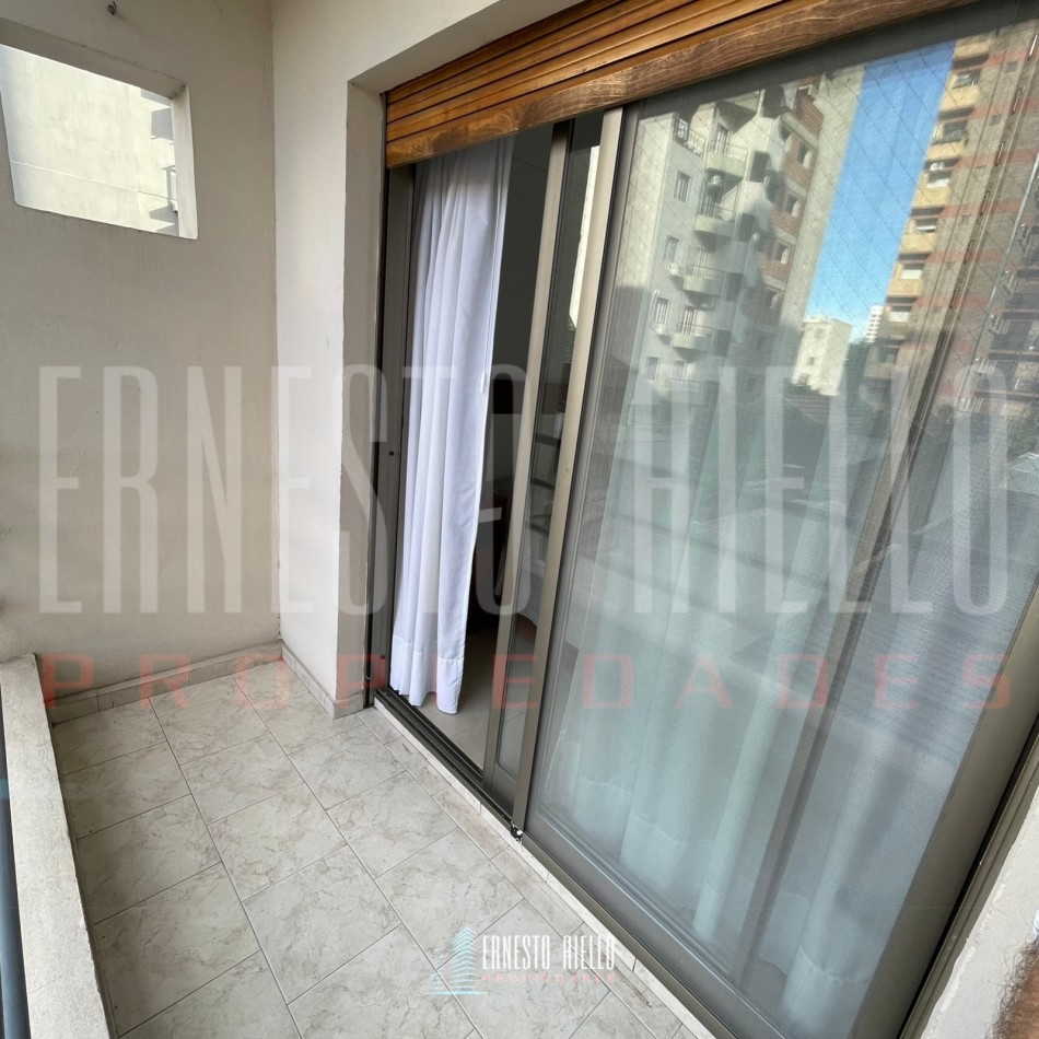 VENTA HERMOSO DEPARTAMENTO 2 AMBIENTES, QUILMES CENTRO