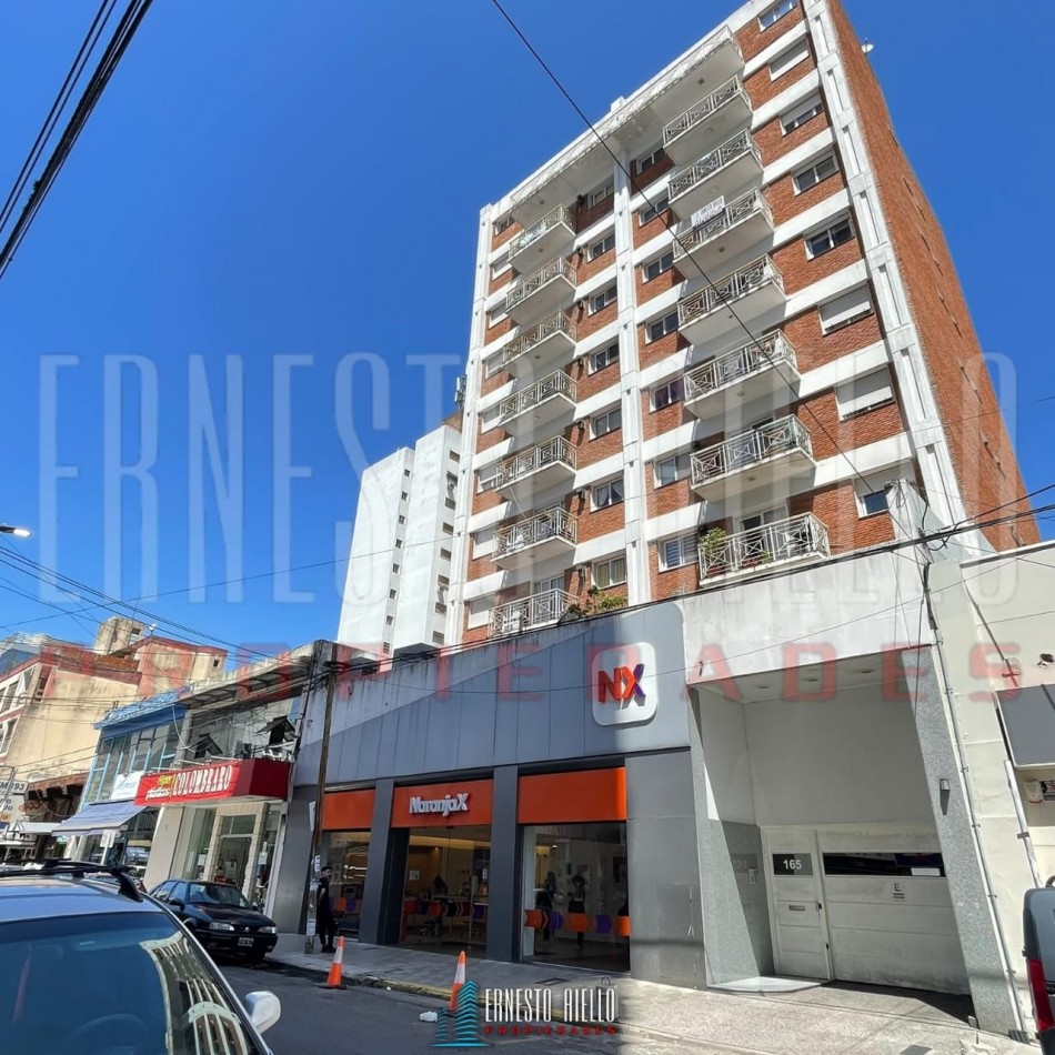 Alquiler hermoso departamento 2 ambientes, Quilmes Centro.