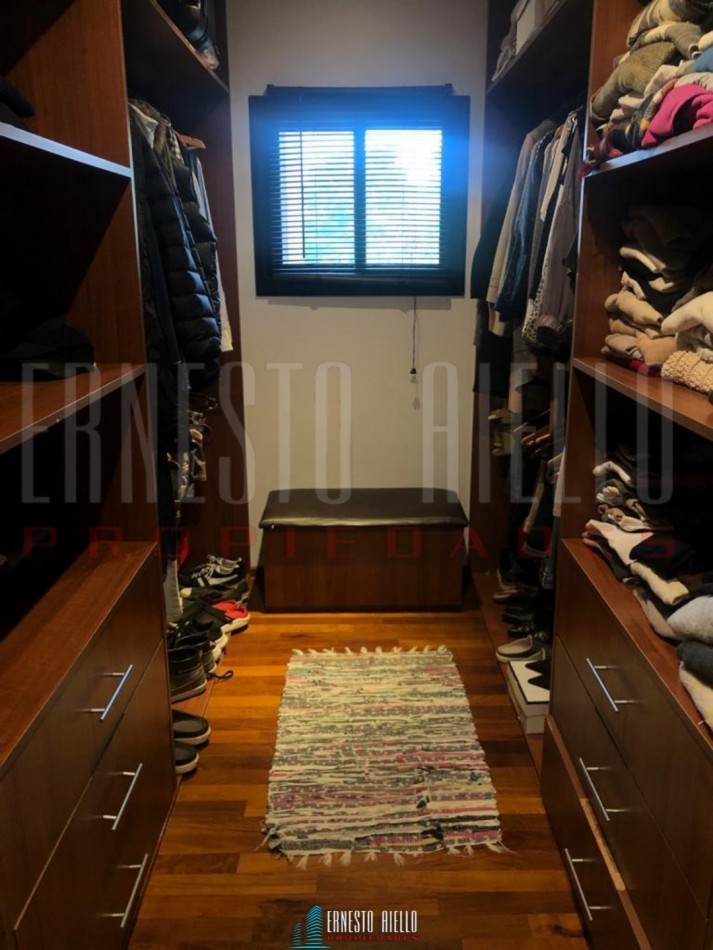 VENTA HERMOSA CASA 5 AMBIENTES EN ABRIL CLUB DE CAMPO, HUDSON.