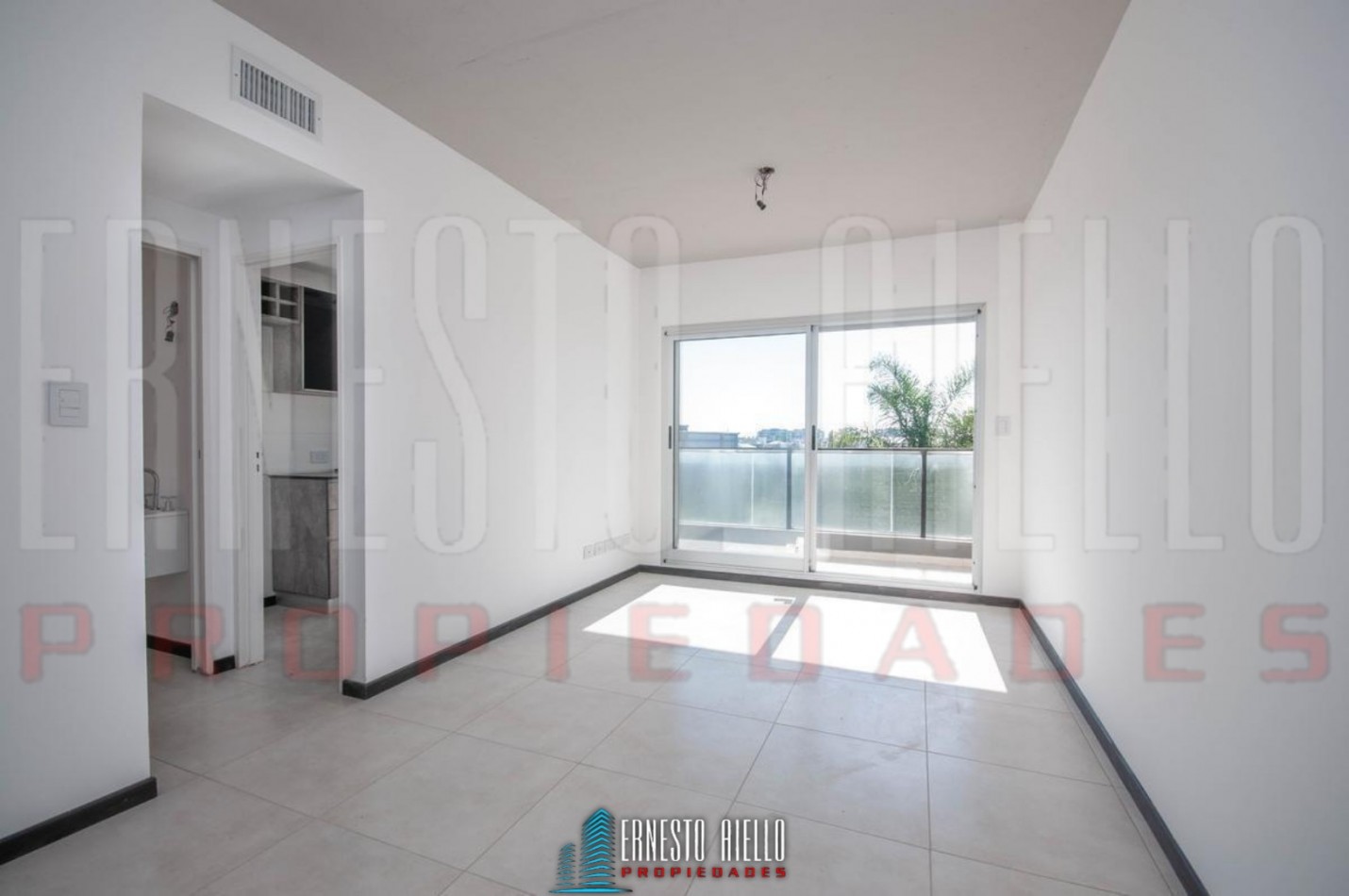 VENTA DEPARTAMENTO 3 AMBIENTES CON COCHERA, DON BOSCO.