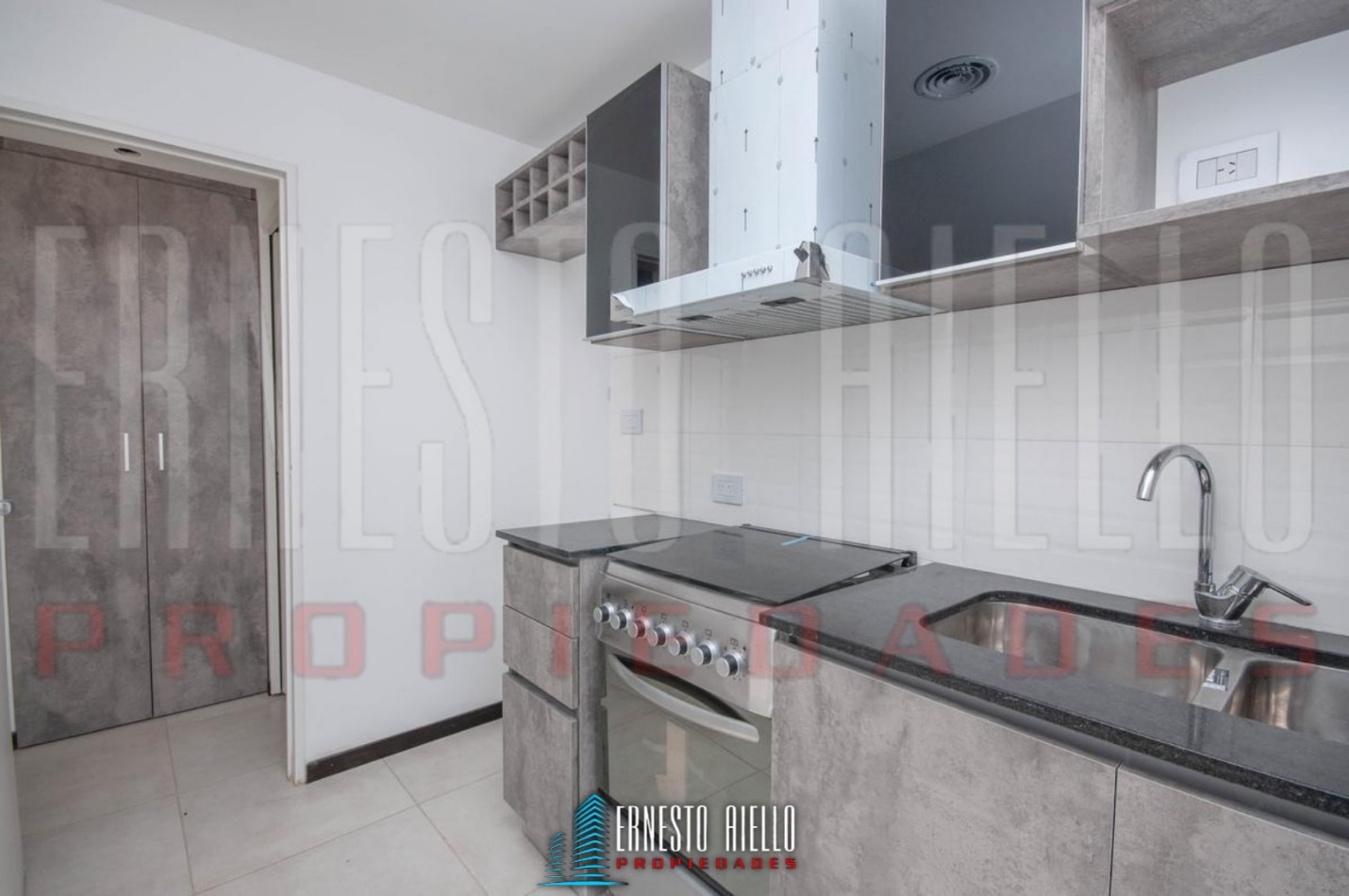 VENTA DEPARTAMENTO 3 AMBIENTES CON COCHERA, DON BOSCO.