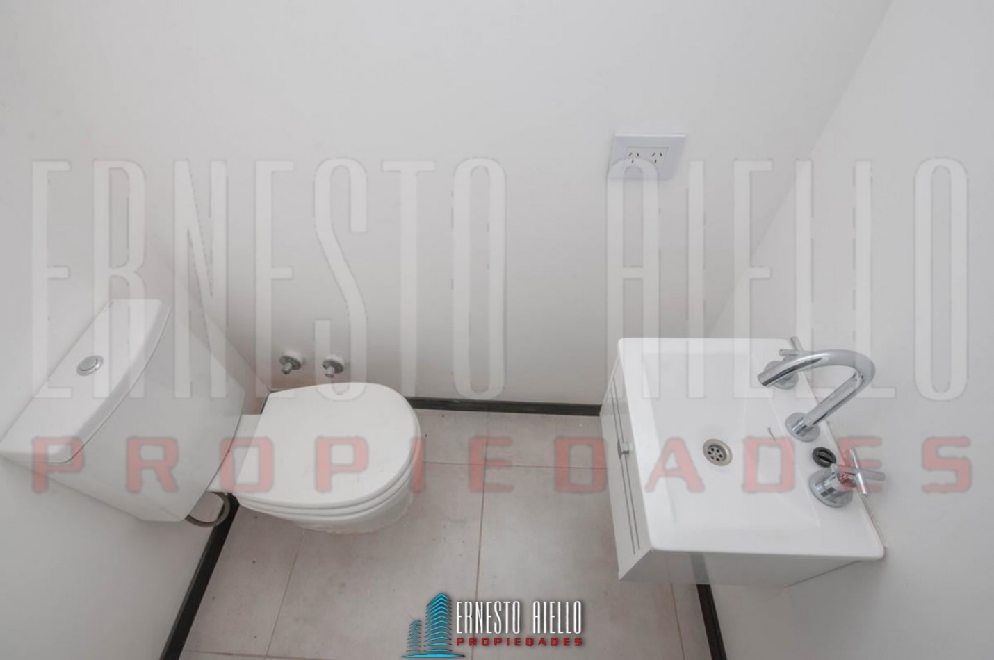 VENTA DEPARTAMENTO 3 AMBIENTES CON COCHERA, DON BOSCO.