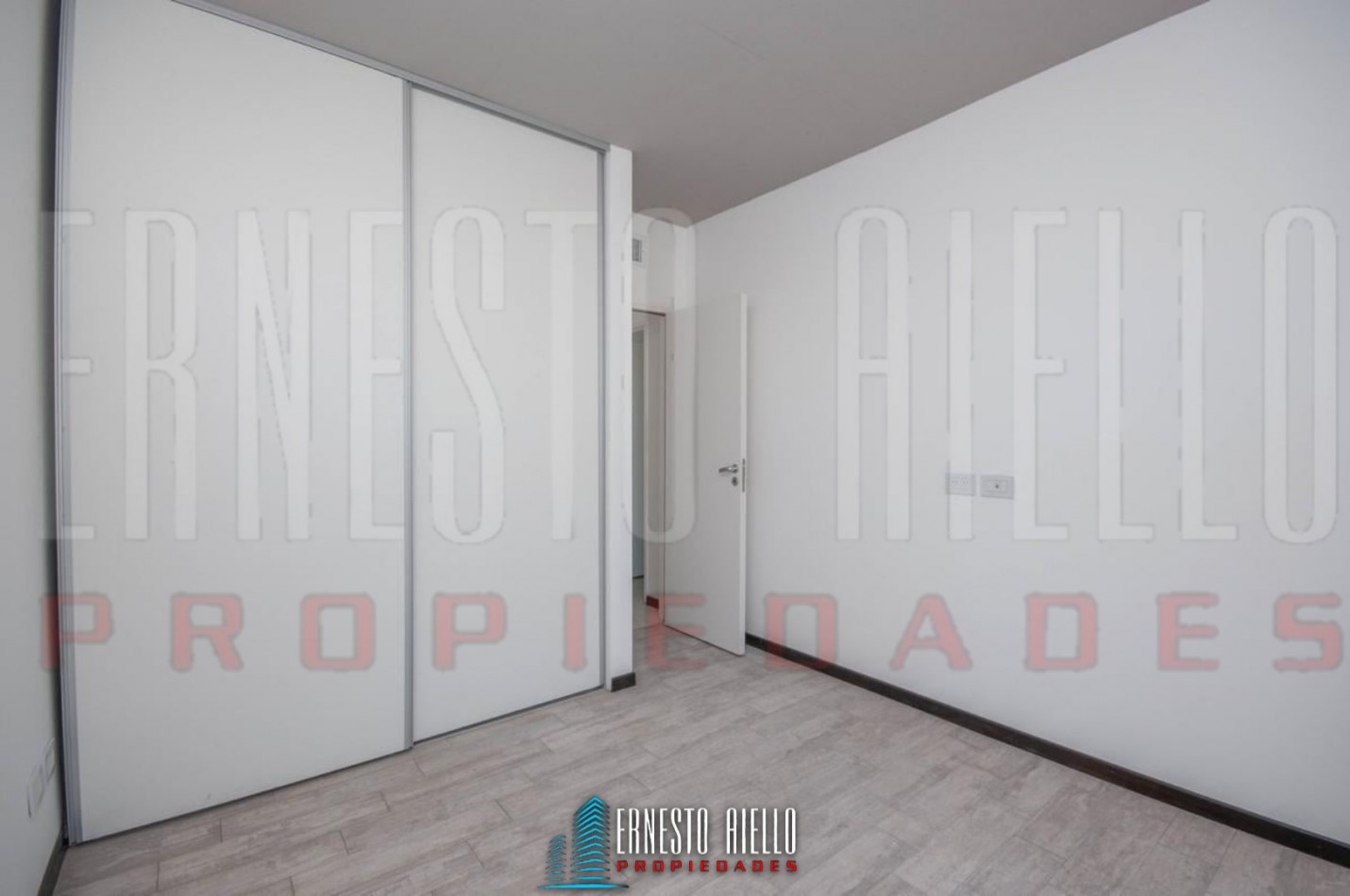 VENTA DEPARTAMENTO 3 AMBIENTES CON COCHERA, DON BOSCO.