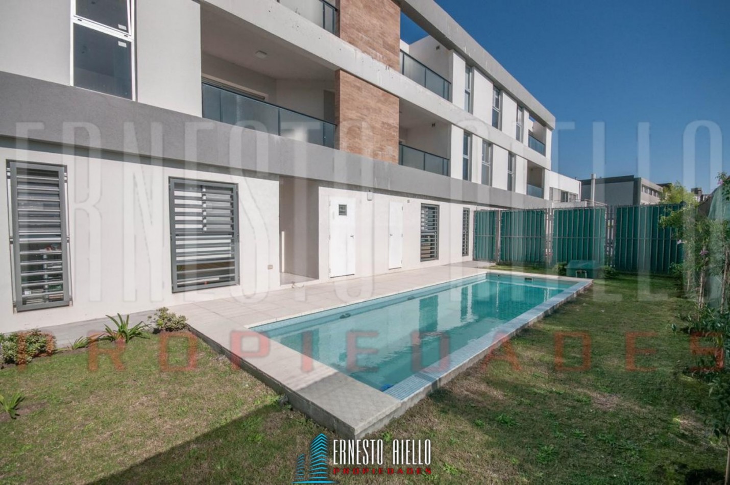 VENTA DEPARTAMENTO 3 AMBIENTES CON COCHERA, DON BOSCO.
