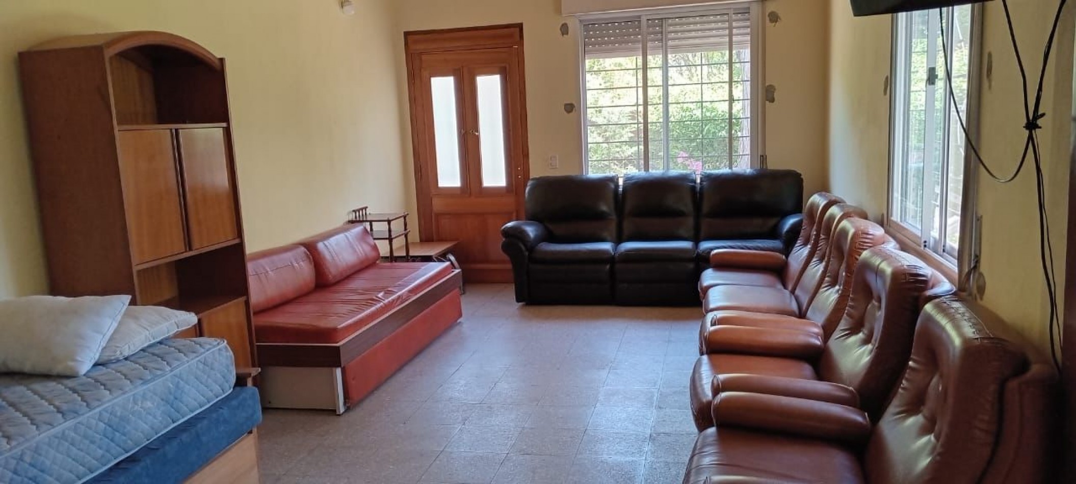 VENTA HERMOSA QUINTA DE 3 HECTAREAS CON AÑEJA ARBOLADA, PILETA Y PARRILLA.