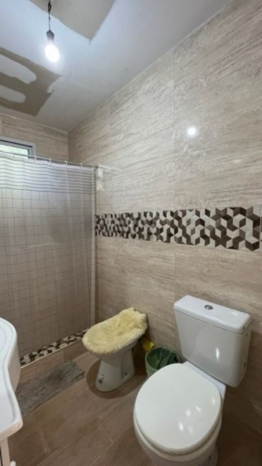 VENTA HERMOSA QUINTA DE 3 HECTAREAS CON AÑEJA ARBOLADA, PILETA Y PARRILLA.