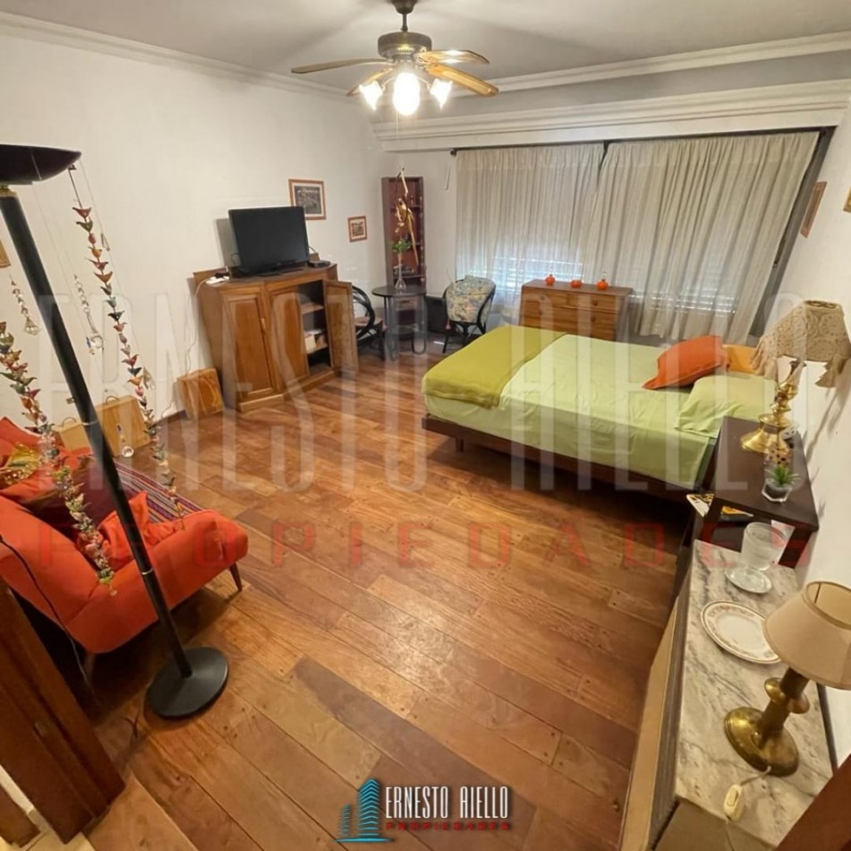 VENTA CHALET 3 AMBIENTES CON GARAGE, QUILMES OESTE. ¡IDEAL INVERSOR!