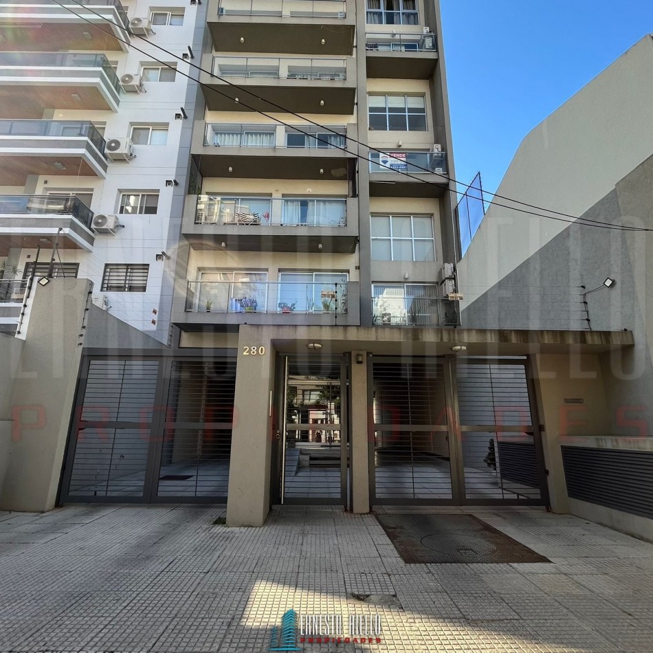 ALQUILER LOFT 2 AMBIENTES CON BALCON Y COCHERA en SUBSUELO. QUILMES CENTRO