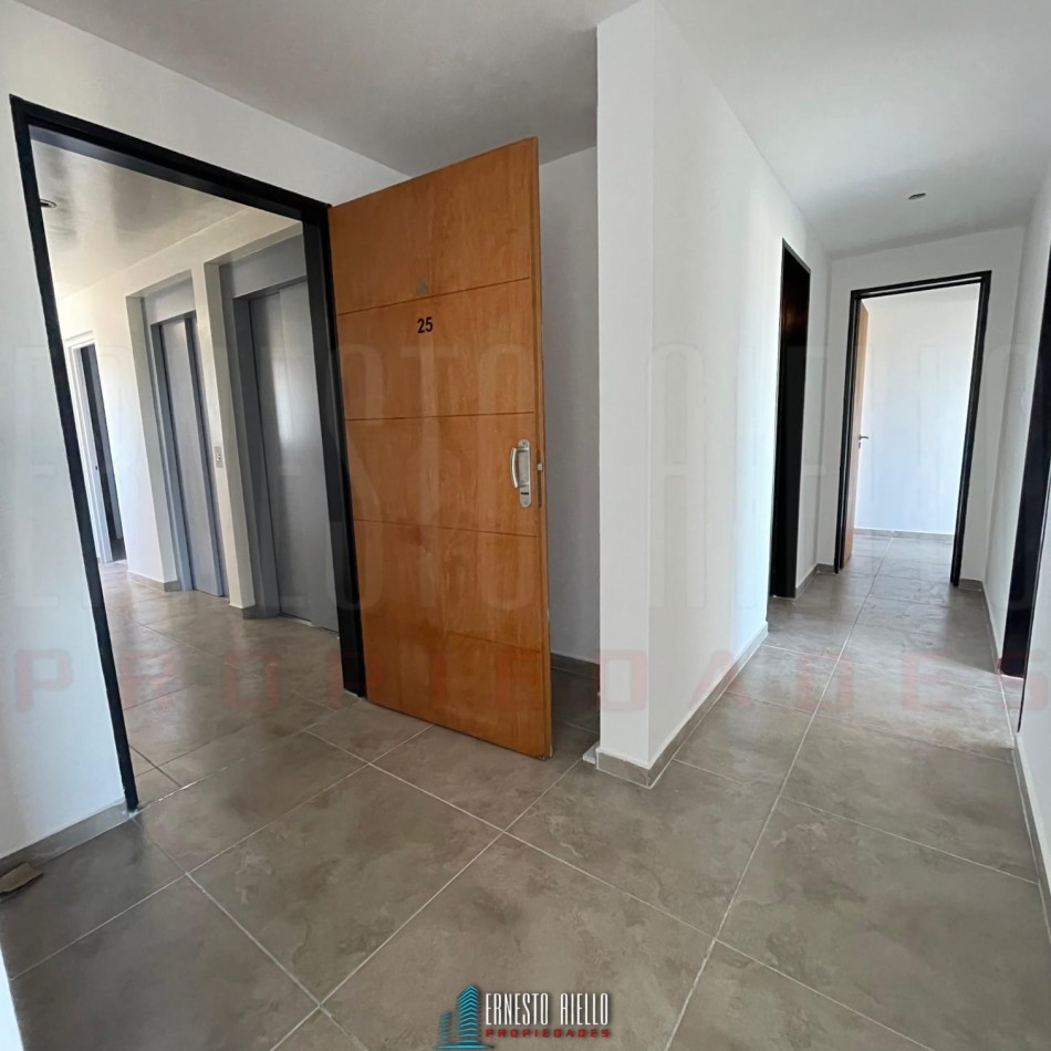 VENTA DEPARTAMENTO 3 AMBIENTES A ESTRENAR CON BALCON Y COCHERA, BERAZATEGUI CENTRO.