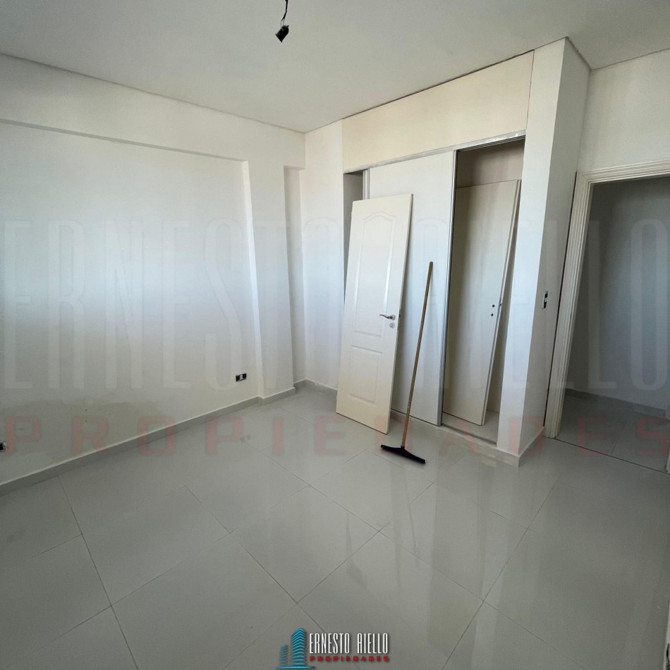 VENTA DEPARTAMENTO 3 AMBIENTES A ESTRENAR CON BALCON CORRIDO AL FRENTE, BERAZATEGUI.