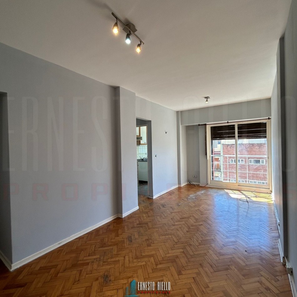 VENTA DEPARTAMENTO 2 AMBIENTES, QUILMES CENTRO.