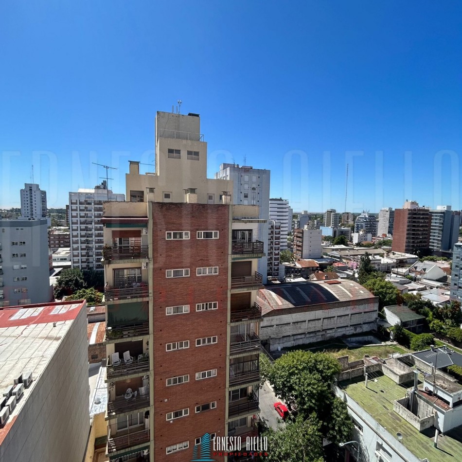 VENTA DEPARTAMENTO 2 AMBIENTES, QUILMES CENTRO.