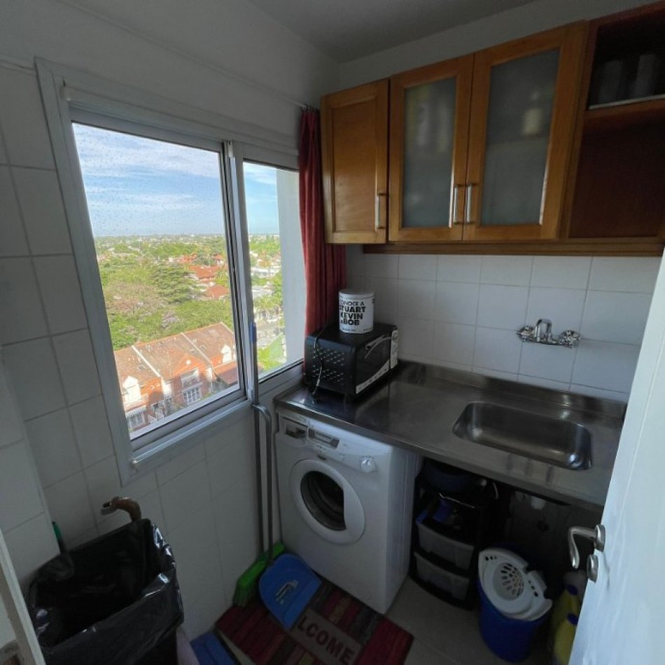 ALQUILER ESPECTACULAR SEMIPISO DE 4 AMBIENTES CON 2 COCHERAS Y EXCELENTES VISTAS