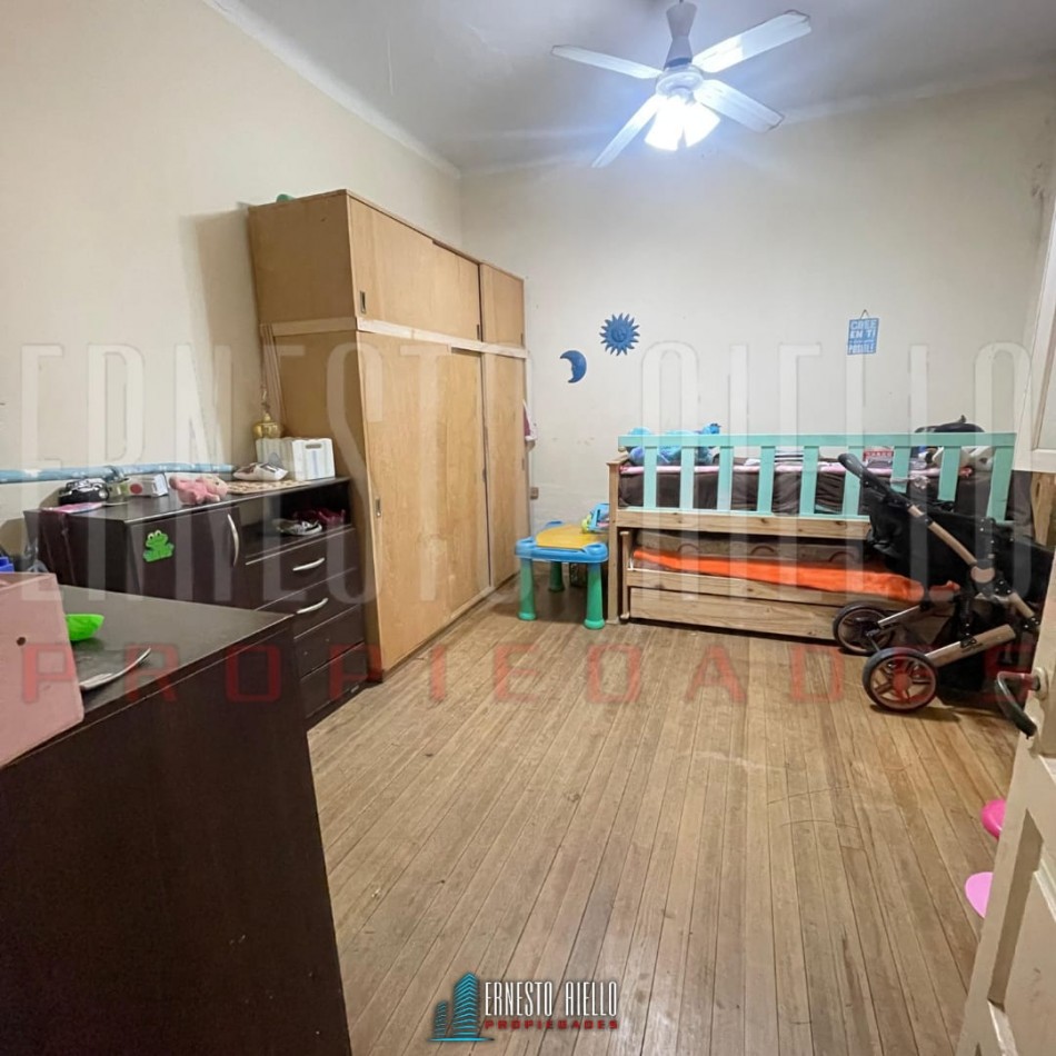VENTA CASA 3 AMBIENTES SANTA FE AL 300 EZPELETA.