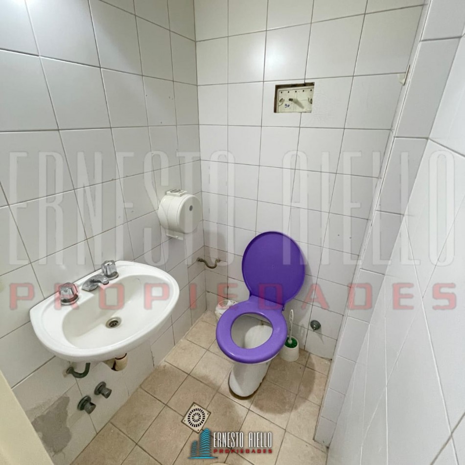 ALQUILER LOCAL COMERCIAL, QUILMES CENTRO.