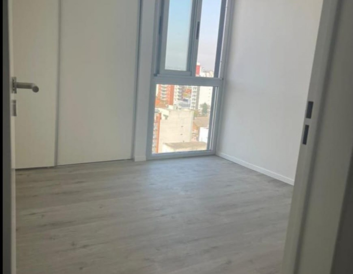 A- Departamento Triplex Ultimo Piso con Jacuzzi y Parrilla - Quilmes Centro.