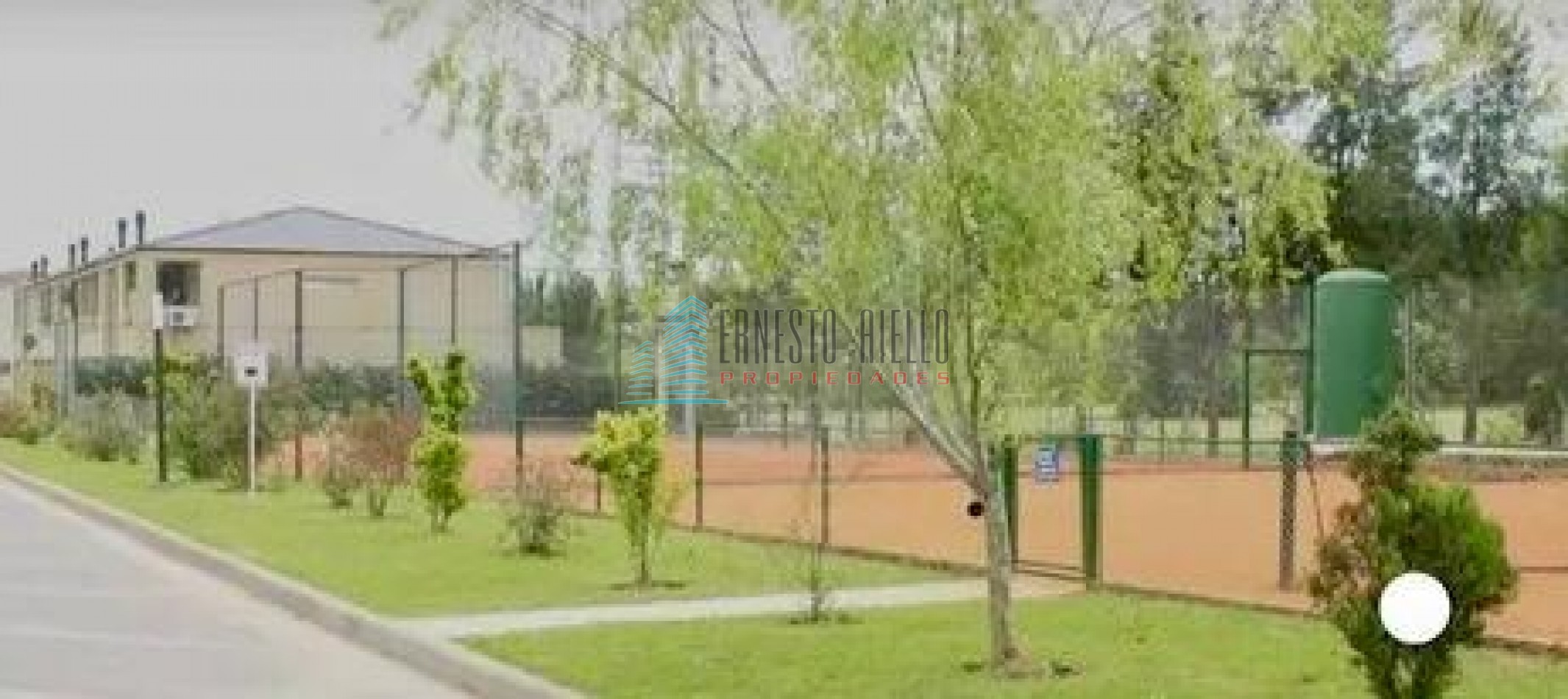 A. ALQUILER DOS AMBIENTES AMUEBLADO  BARRIO PRIVADO ALTOS DE HUDSON 2