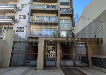 ALQUILER LOFT 2 AMBIENTES CON BALCON Y COCHERA en SUBSUELO. QUILMES CENTRO